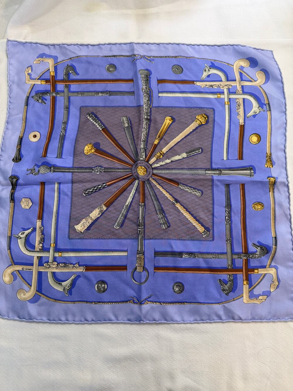 Pristine Hermes Paris gavroche "Cannes & Pommeaux" 100% Silk Pocket Square